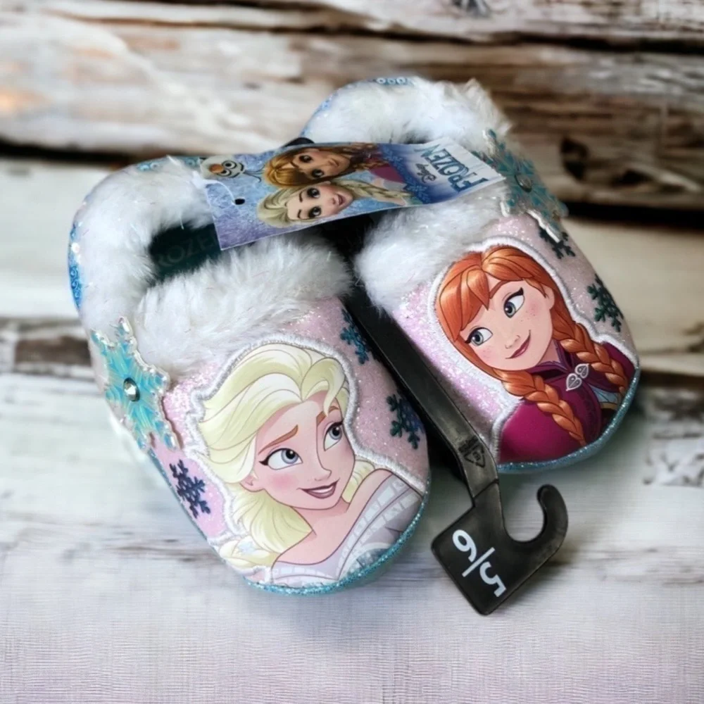 Disney Frozen Slippers NWT Sz 5 6 Baby Girl Elsa Blue
